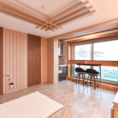 Hotel TopsVille Gangneung Buitenkant foto