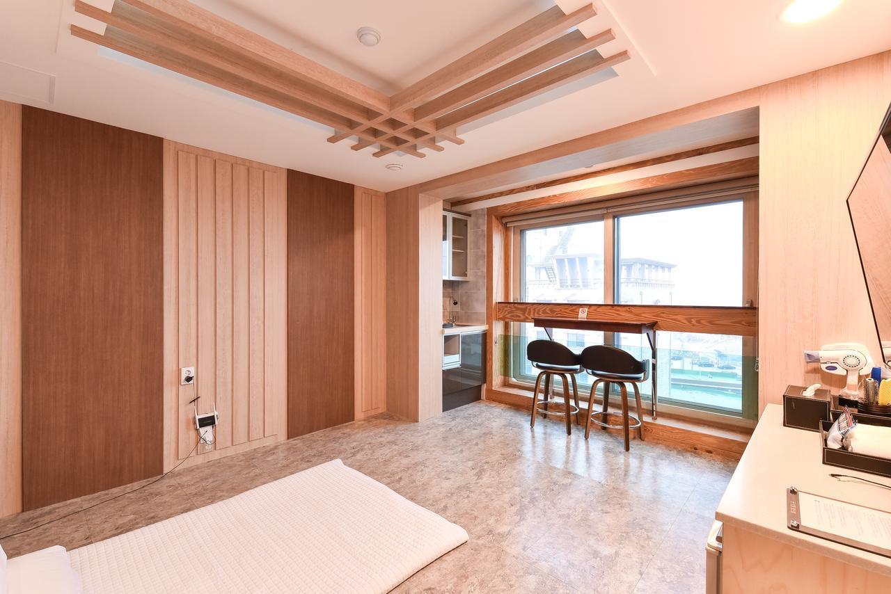 Hotel TopsVille Gangneung Buitenkant foto